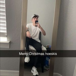 Meet your Posher, Stone